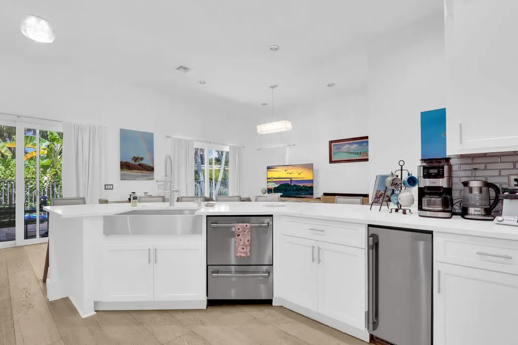 1726 Nature Court Palm Beach Gardens FL 33410
