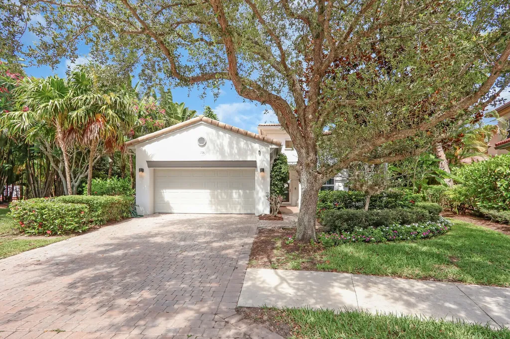 1726 Nature Court Palm Beach Gardens FL 33410