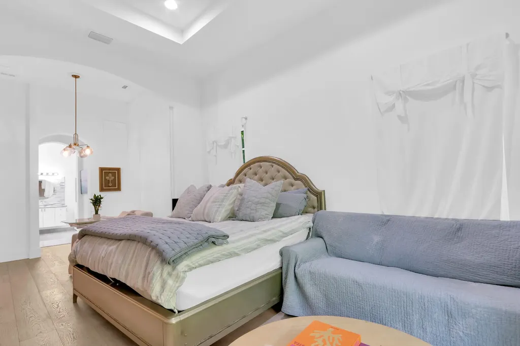 1726 Nature Court Palm Beach Gardens FL 33410