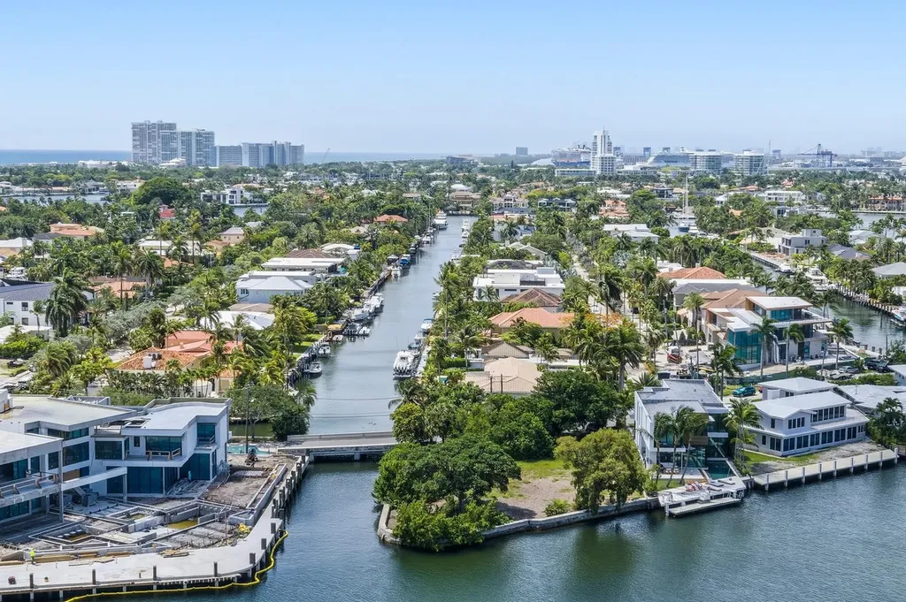 340 Sunset Drive Fort Lauderdale FL 33301