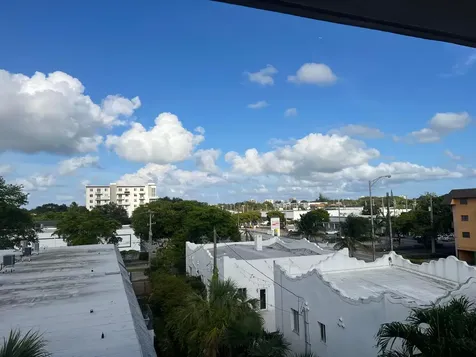 365 NE 125th Street North Miami FL 33161