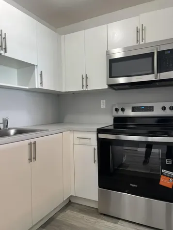 365 NE 125th Street North Miami FL 33161