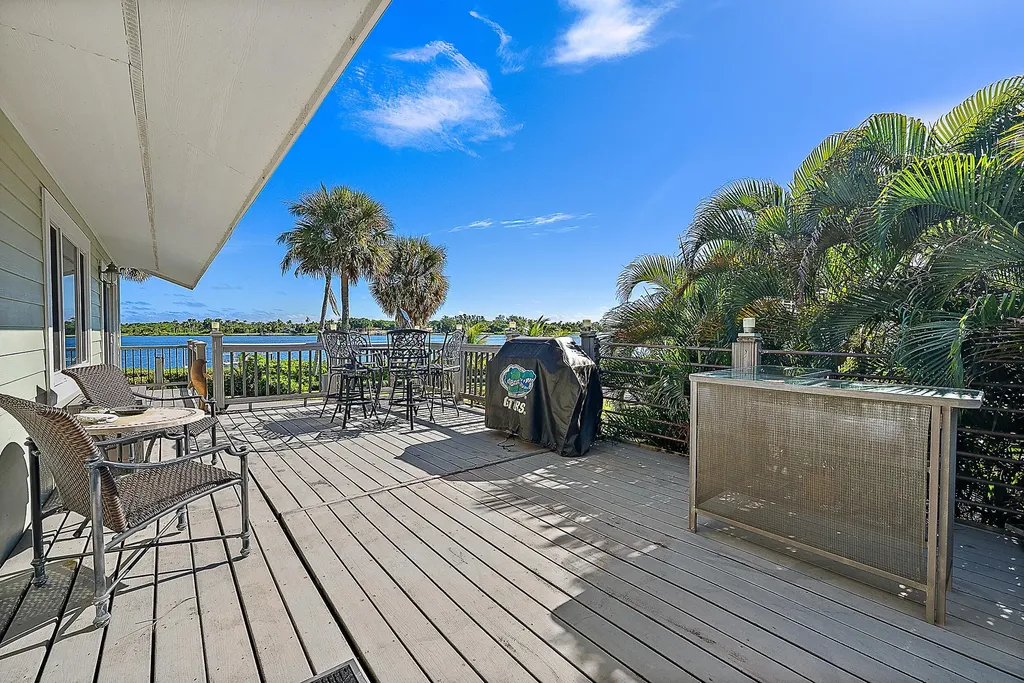 12140 SE Indian River Drive N Hobe Sound FL 33455