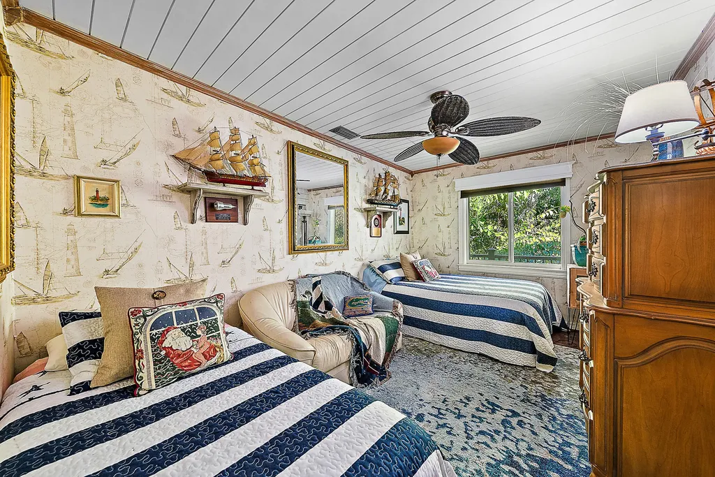 12140 SE Indian River Drive N Hobe Sound FL 33455
