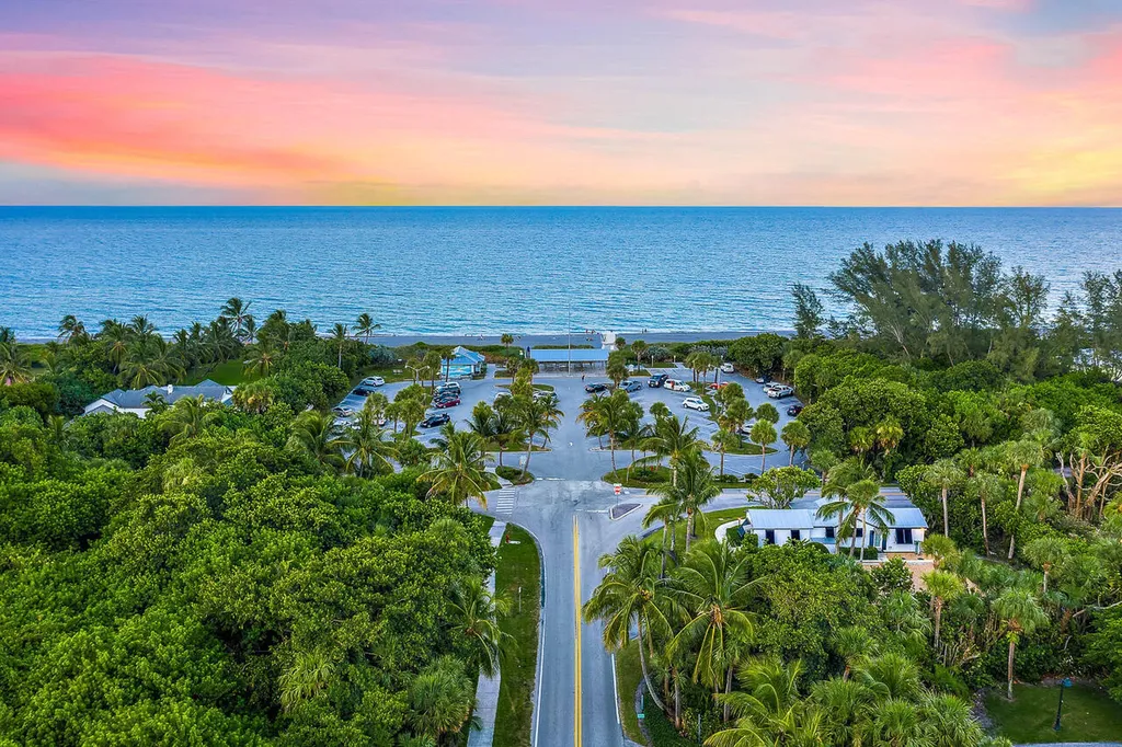 12140 SE Indian River Drive N Hobe Sound FL 33455