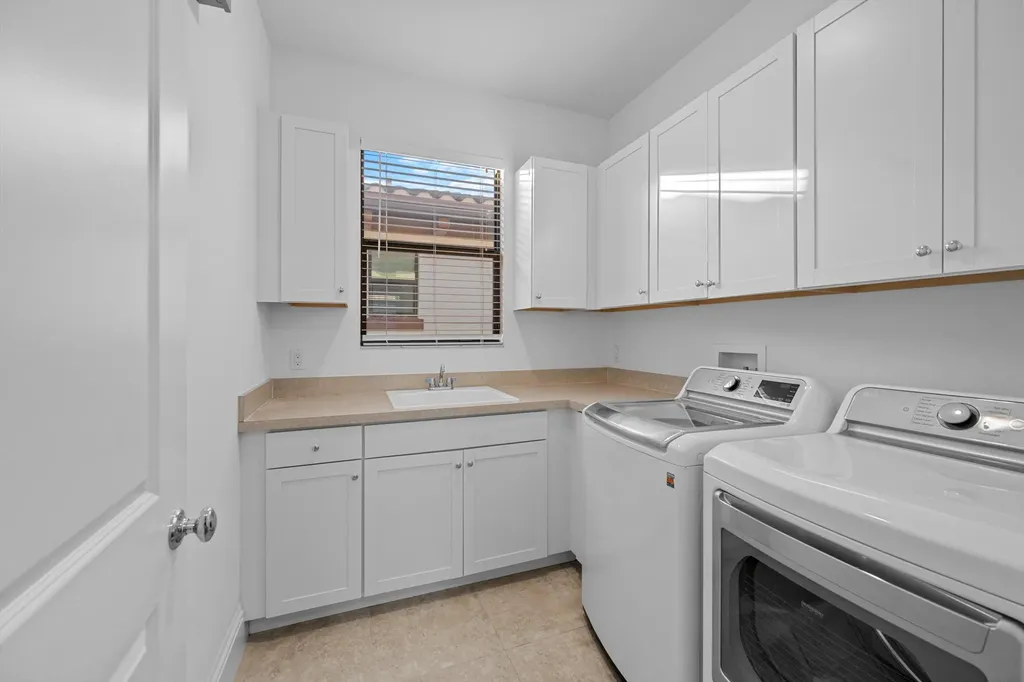 6020 Curie Place Palm Beach Gardens FL 33418