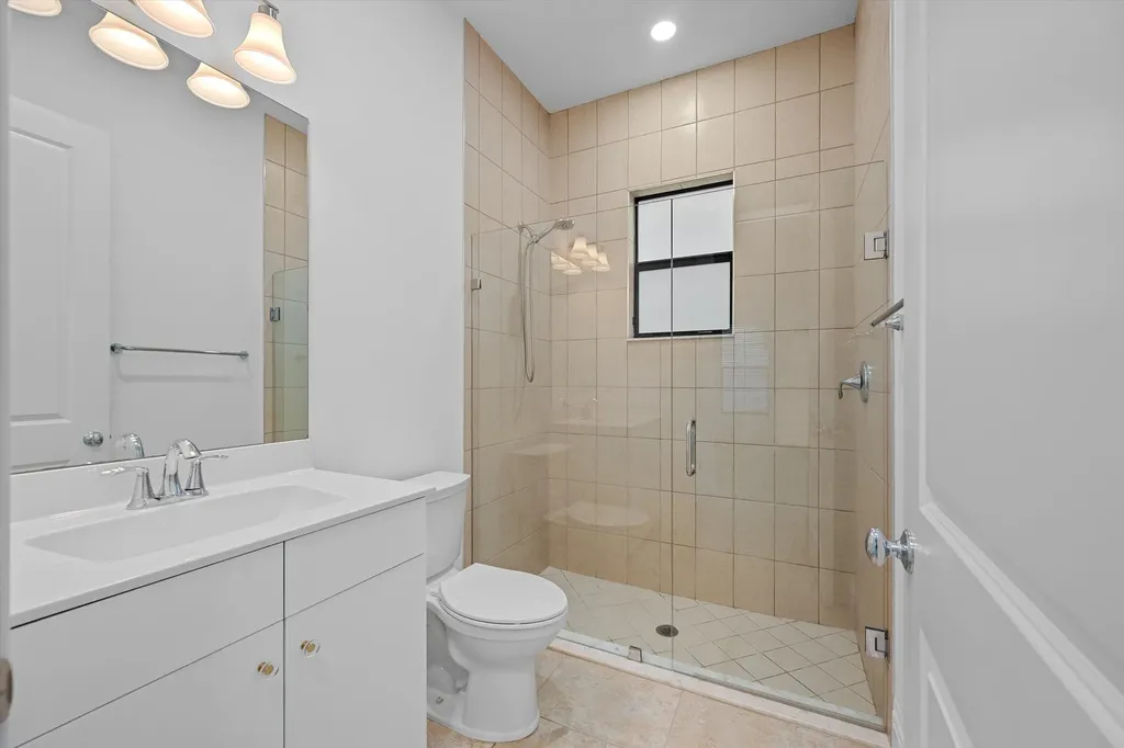 6020 Curie Place Palm Beach Gardens FL 33418