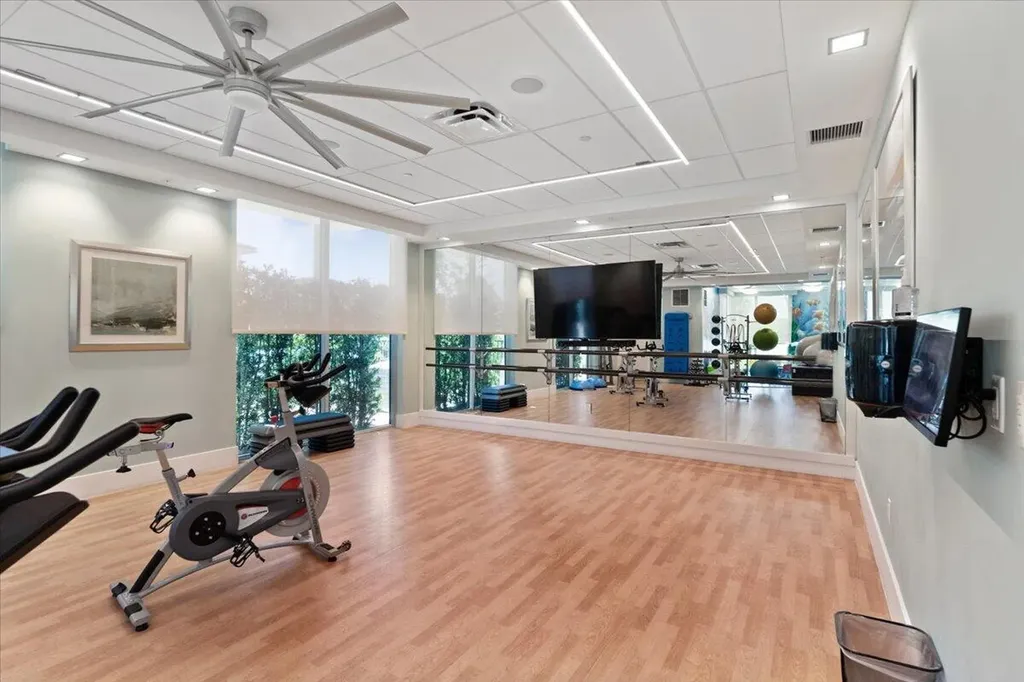 6020 Curie Place Palm Beach Gardens FL 33418