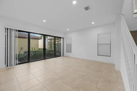 6020 Curie Place Palm Beach Gardens FL 33418