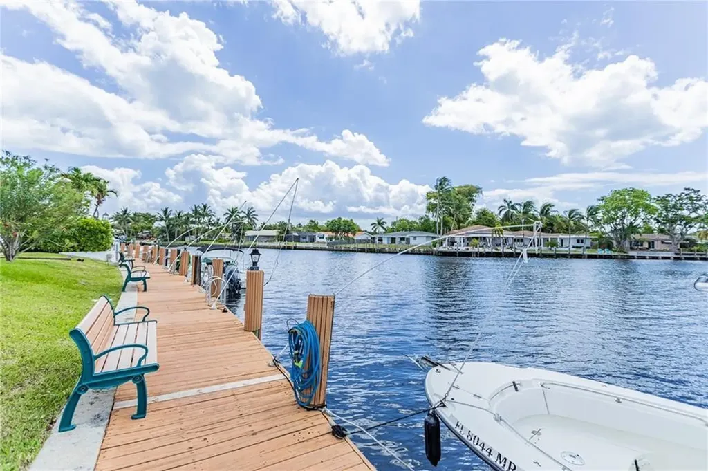 130 Cypress Club Drive Pompano Beach FL 33060