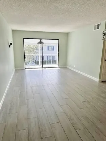 130 Cypress Club Drive Pompano Beach FL 33060