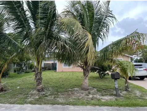 4575 Curtis Avenue Lake Worth FL 33463