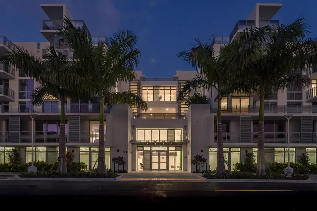111 SE 1st Avenue Delray Beach FL 33444