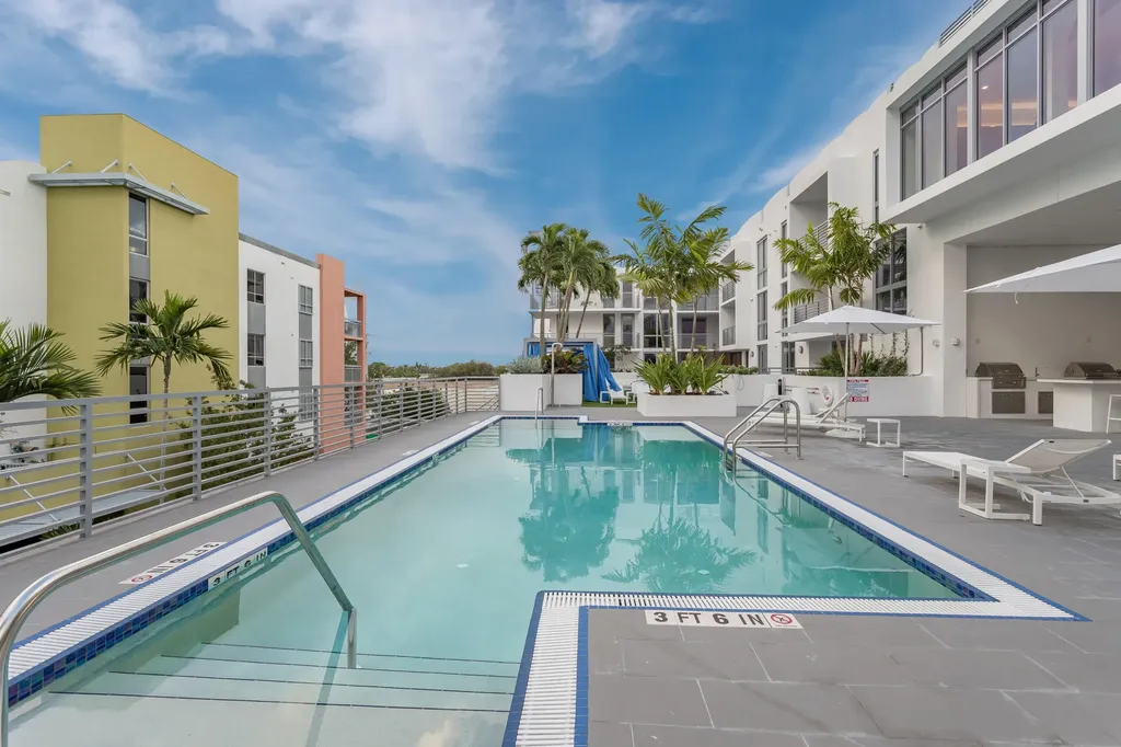 111 SE 1st Avenue Delray Beach FL 33444