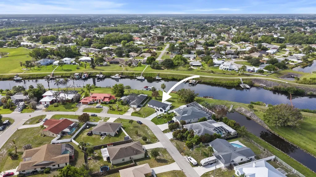 2674 SW Monterrey Lane Port St Lucie FL 34953