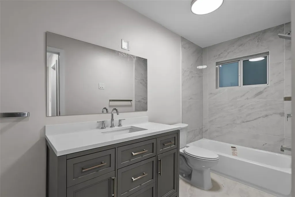 1150 E Sample Road Pompano Beach FL 33064