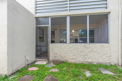 3777 NW 78th Avenue Davie FL 33024