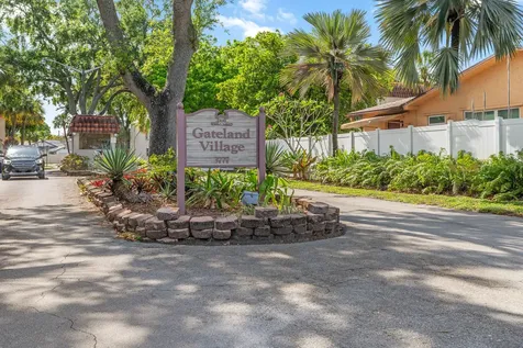 3777 NW 78th Avenue Davie FL 33024