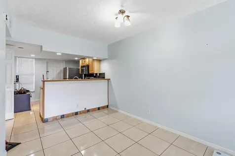 3777 NW 78th Avenue Davie FL 33024