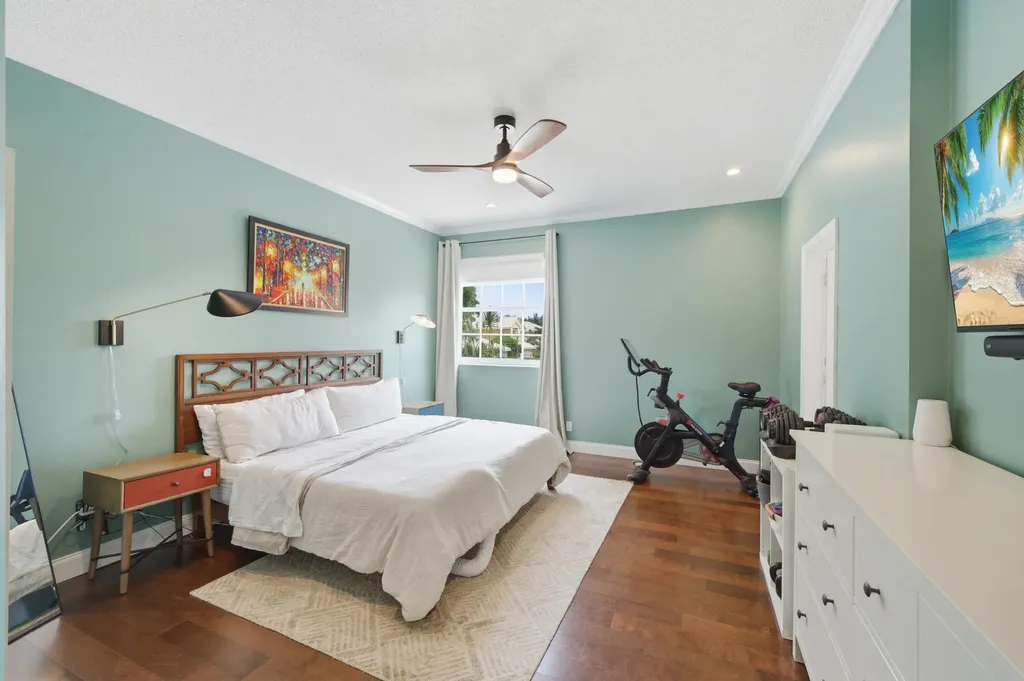 9768 NW 1st Manor Coral Springs FL 33071