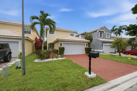 9768 NW 1st Manor Coral Springs FL 33071