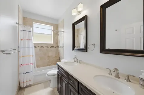 9768 NW 1st Manor Coral Springs FL 33071