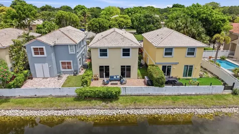 9768 NW 1st Manor Coral Springs FL 33071