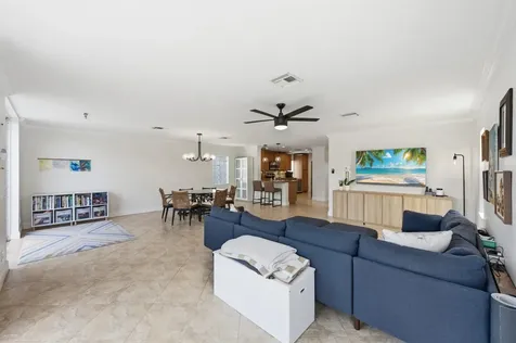 9768 NW 1st Manor Coral Springs FL 33071