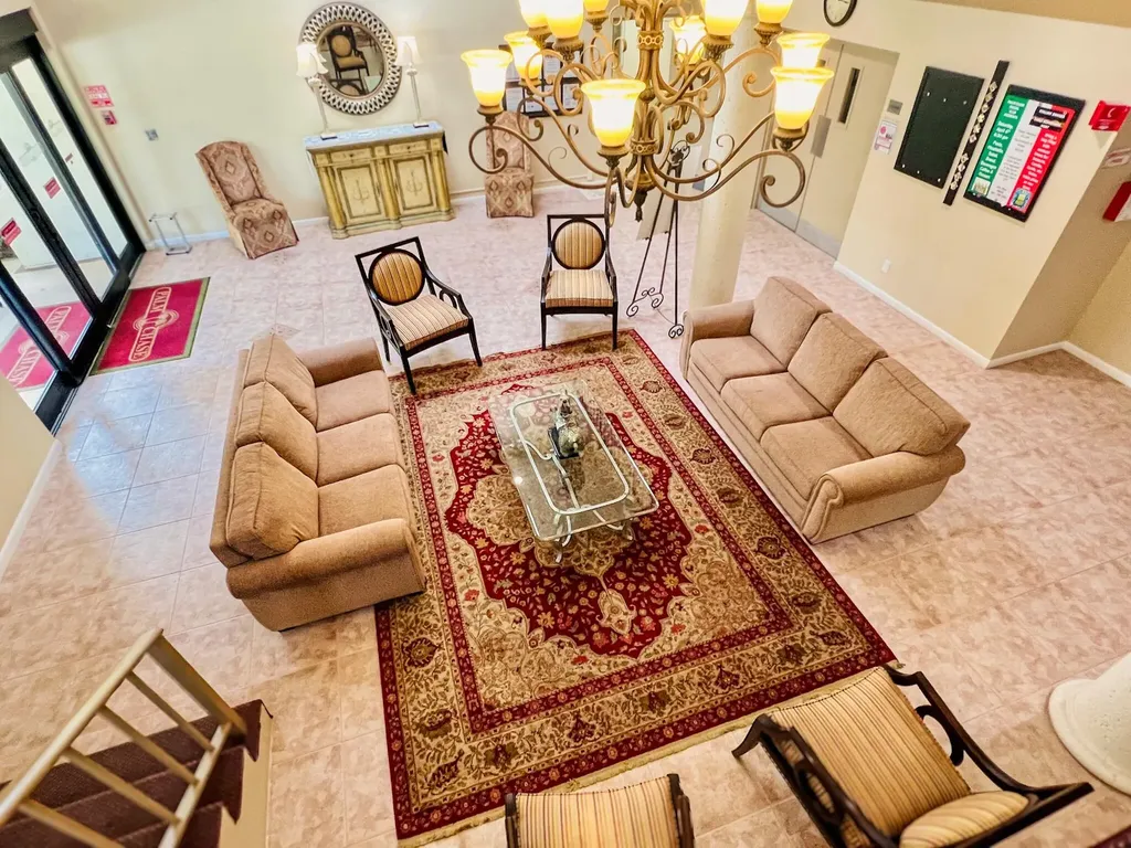 10975 Dolphin Palm Court Boynton Beach FL 33437