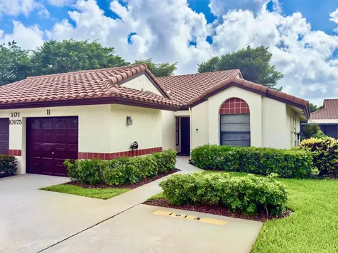 10975 Dolphin Palm Court Boynton Beach FL 33437
