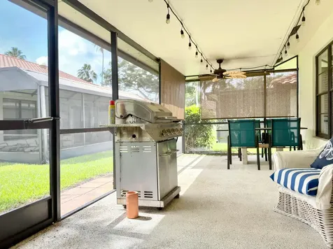10975 Dolphin Palm Court Boynton Beach FL 33437