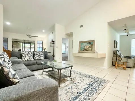 10975 Dolphin Palm Court Boynton Beach FL 33437