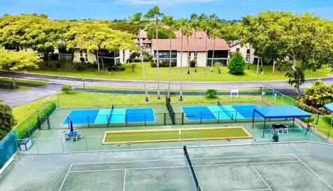 10975 Dolphin Palm Court Boynton Beach FL 33437
