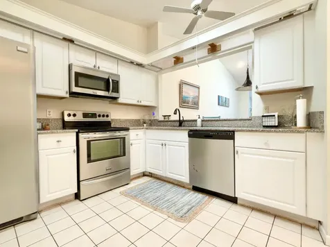 10975 Dolphin Palm Court Boynton Beach FL 33437