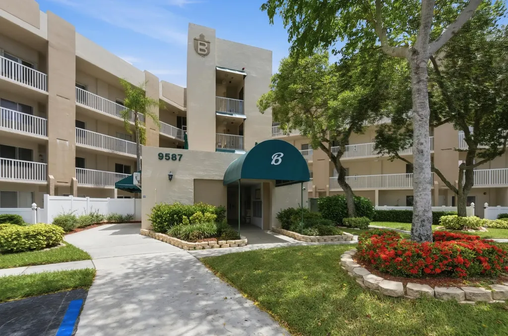 9587 Weldon Circle Tamarac FL 33321
