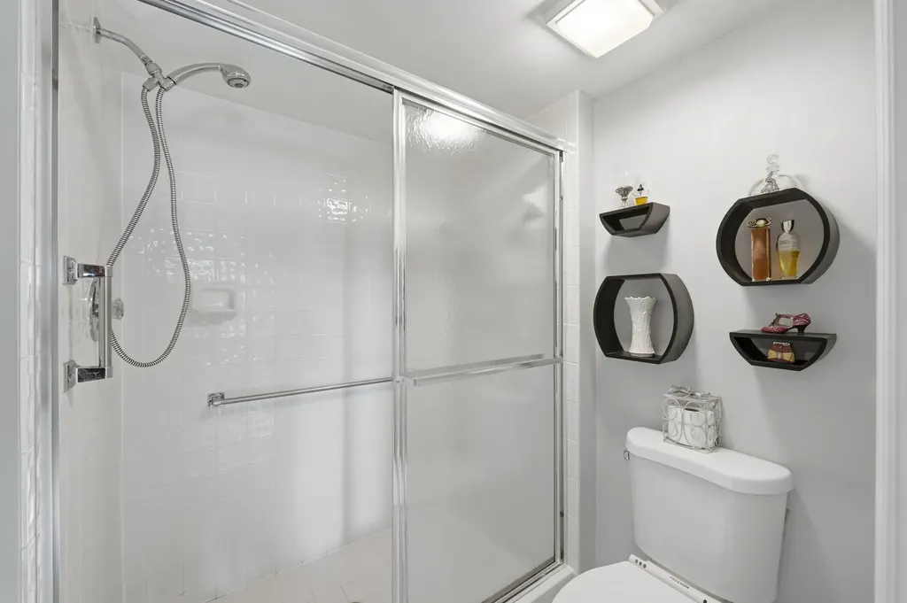 9587 Weldon Circle Tamarac FL 33321
