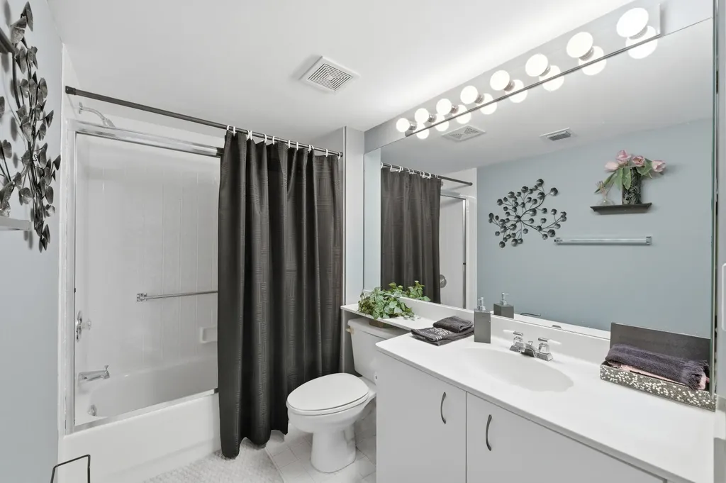 9587 Weldon Circle Tamarac FL 33321