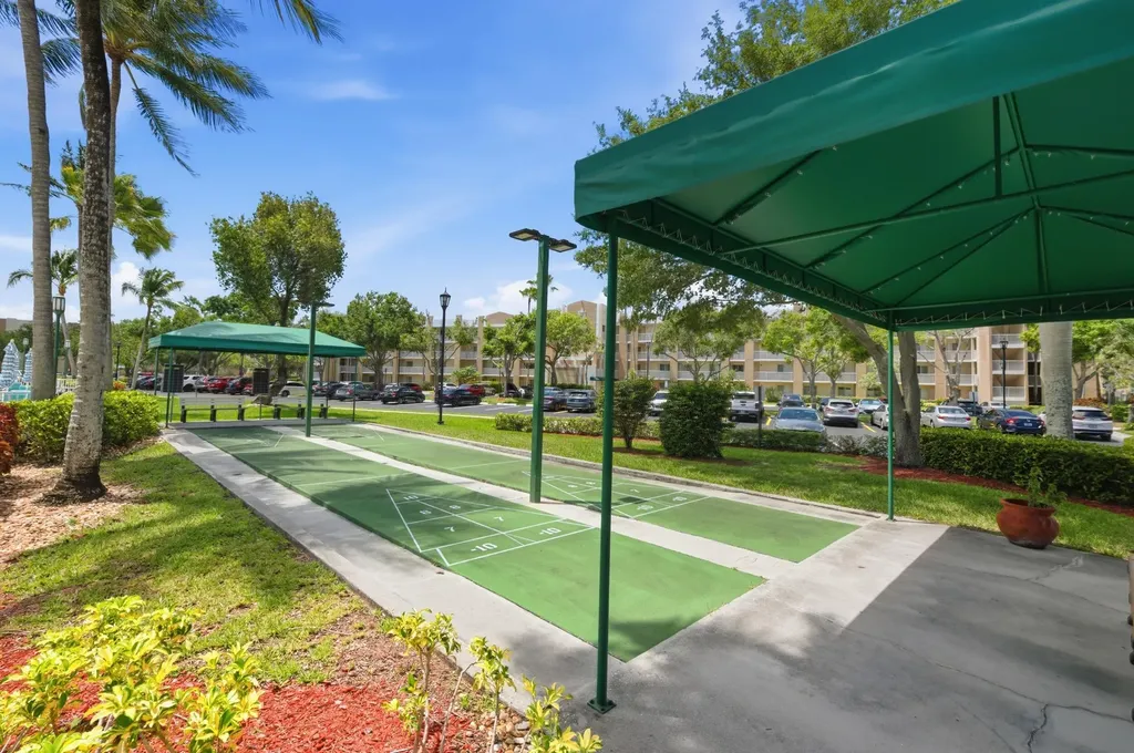 9587 Weldon Circle Tamarac FL 33321