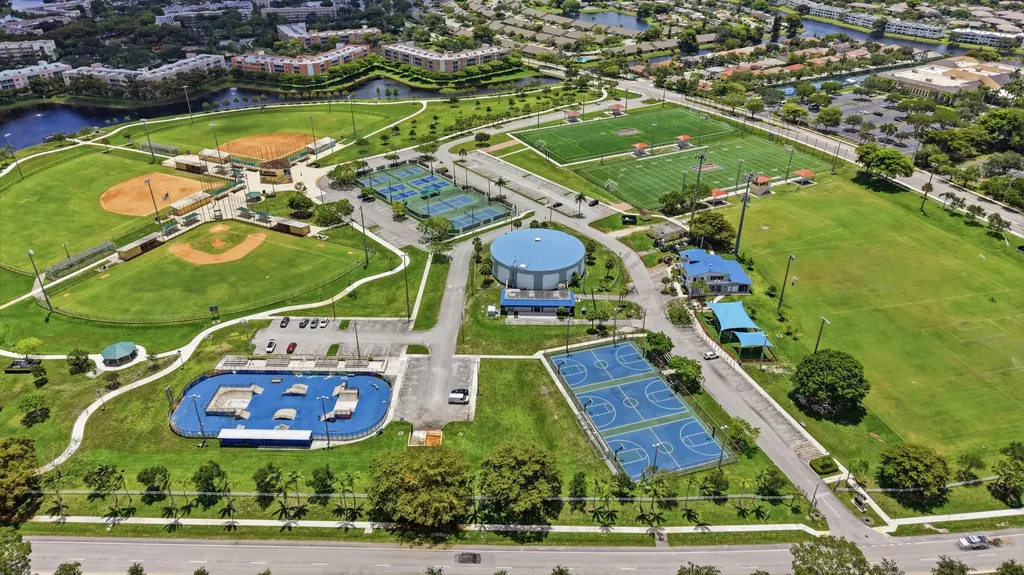 9587 Weldon Circle Tamarac FL 33321