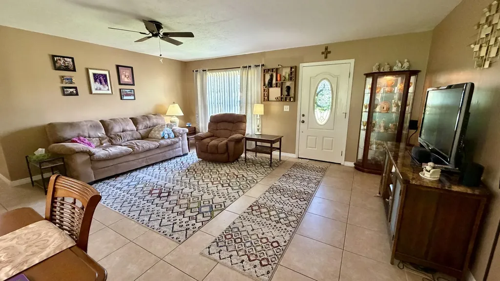 7402 Lakeland Boulevard Fort Pierce FL 34951