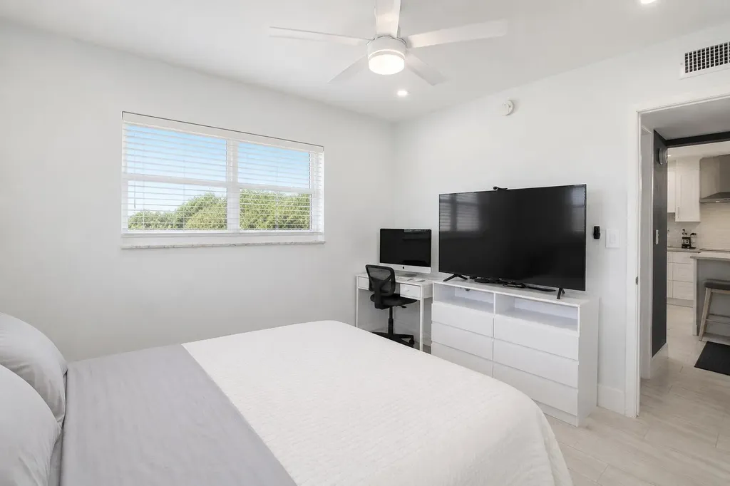 7787 Golf Circle Drive Margate FL 33063