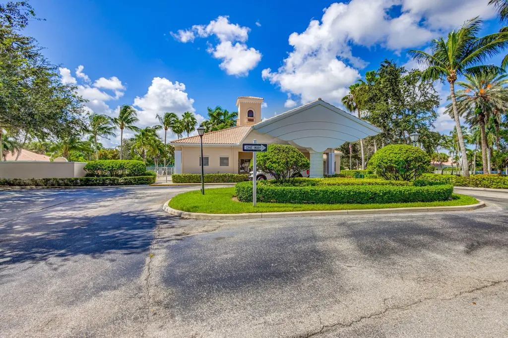 609 Hudson Bay Drive Palm Beach Gardens FL 33410