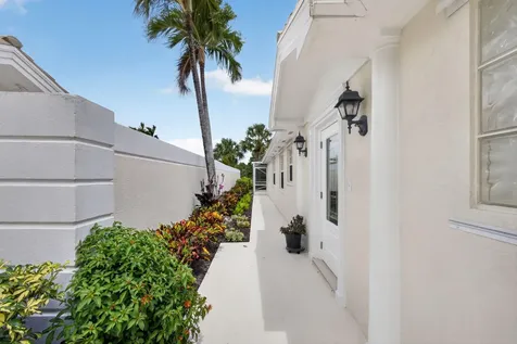 609 Hudson Bay Drive Palm Beach Gardens FL 33410
