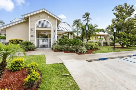 2302 Chadwick Court Boynton Beach FL 33436