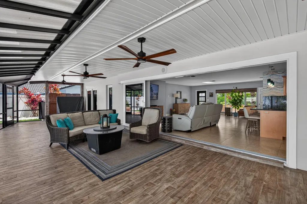 1571 SE 24th Avenue Pompano Beach FL 33062