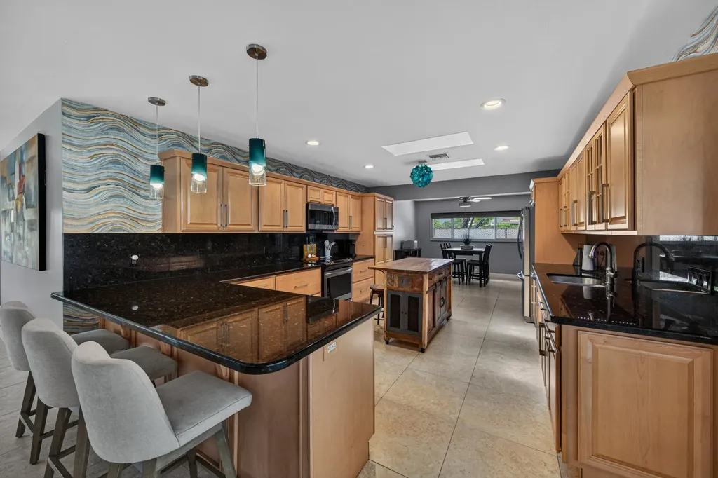 1571 SE 24th Avenue Pompano Beach FL 33062