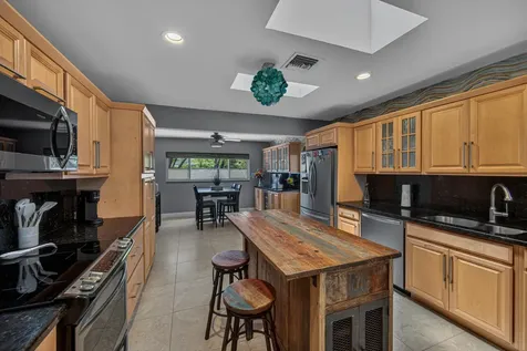 1571 SE 24th Avenue Pompano Beach FL 33062