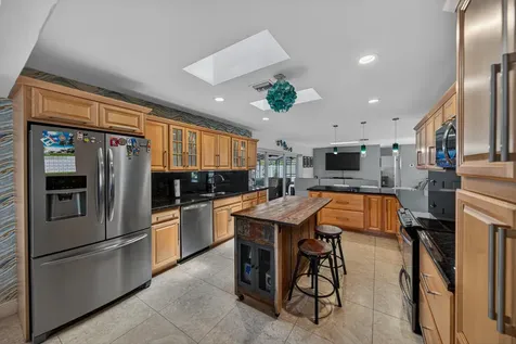 1571 SE 24th Avenue Pompano Beach FL 33062