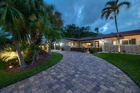 1571 SE 24th Avenue Pompano Beach FL 33062