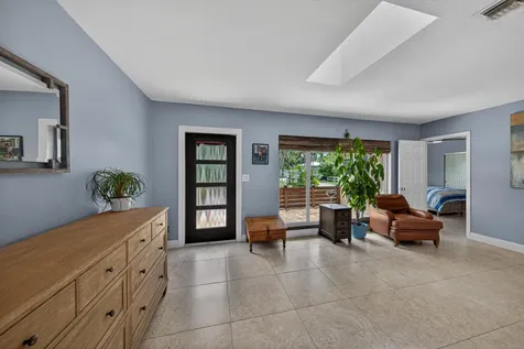 1571 SE 24th Avenue Pompano Beach FL 33062